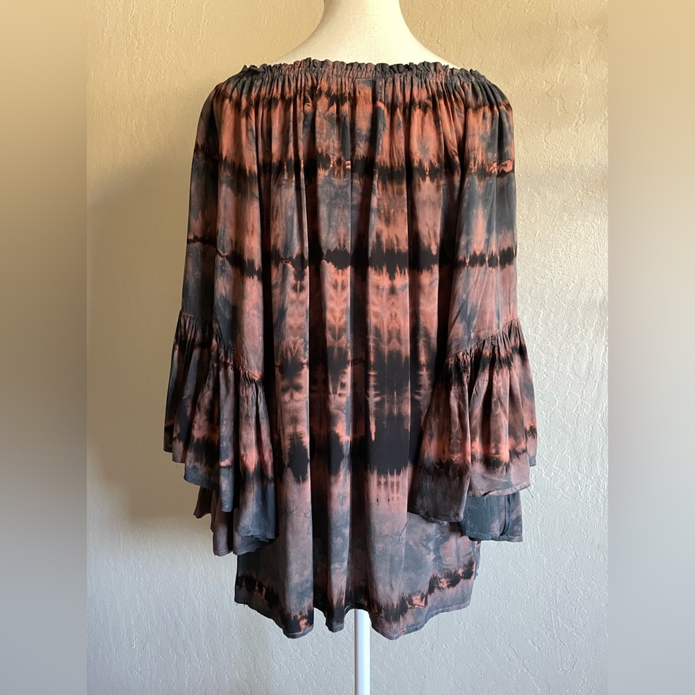 Flutter sleeves boho top - Picture 7 of 11